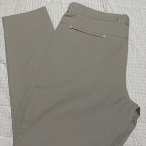 Men’s office/golf pants (38x32) (*Brand new*)